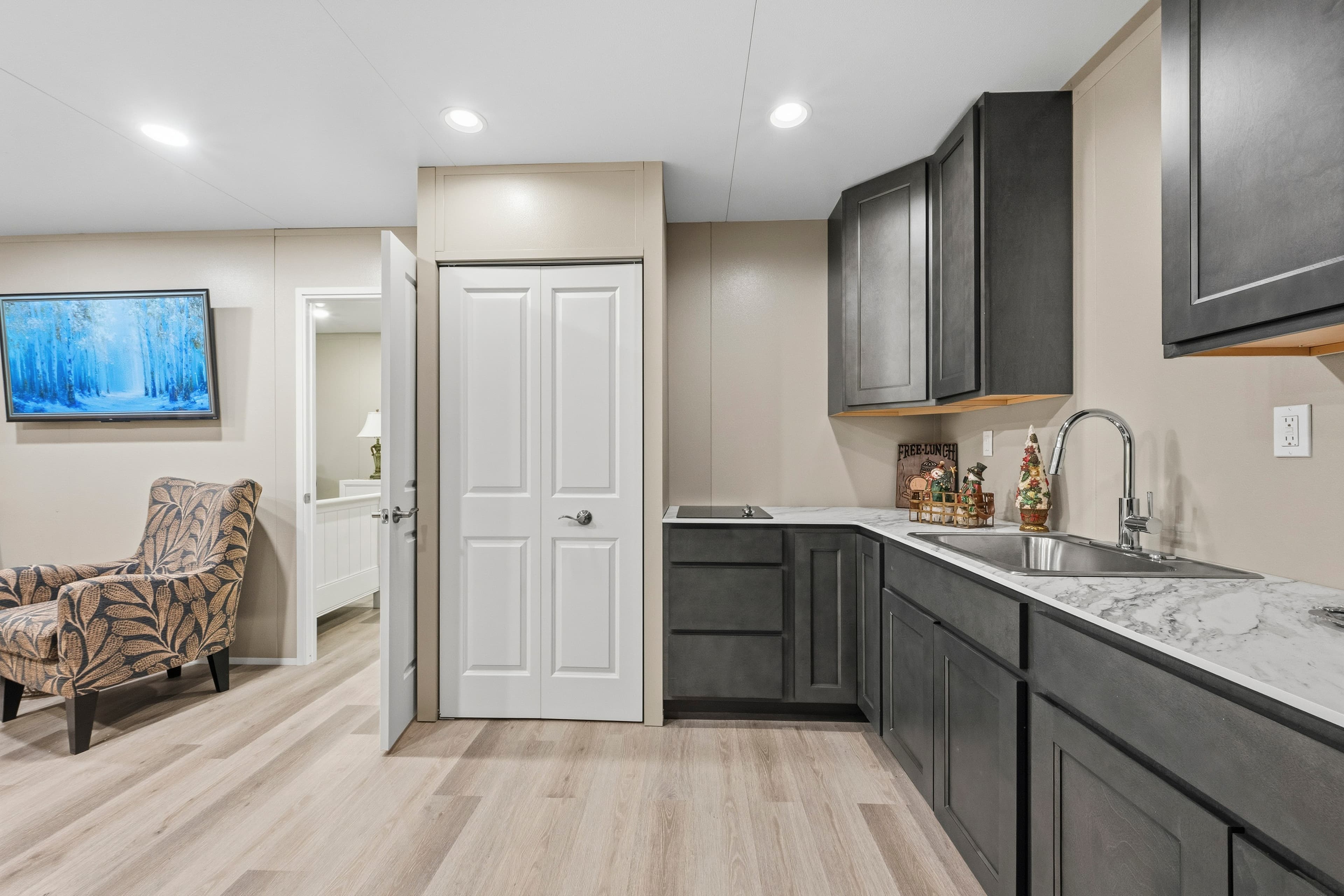 Honey Suite floor plan view